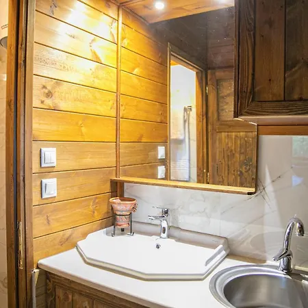 Case de vacanță Xenonas Larissa